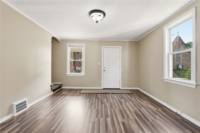 621 WASHINGTON AVENUE, Carnegie, PA 15106