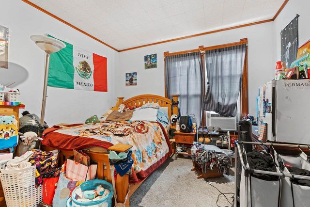 1403 S MAIN STREET, Oshkosh, WI 54902