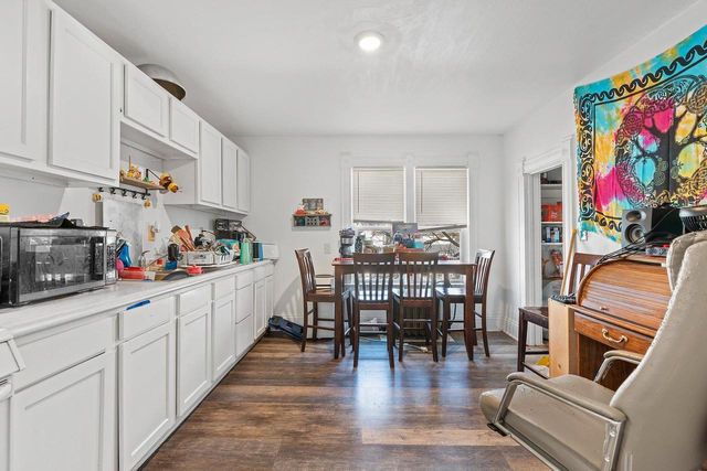 1403 S MAIN STREET, Oshkosh, WI 54902