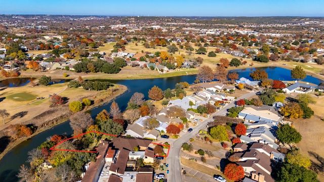 368 Englewood Dr, Kerrville, TX 78028