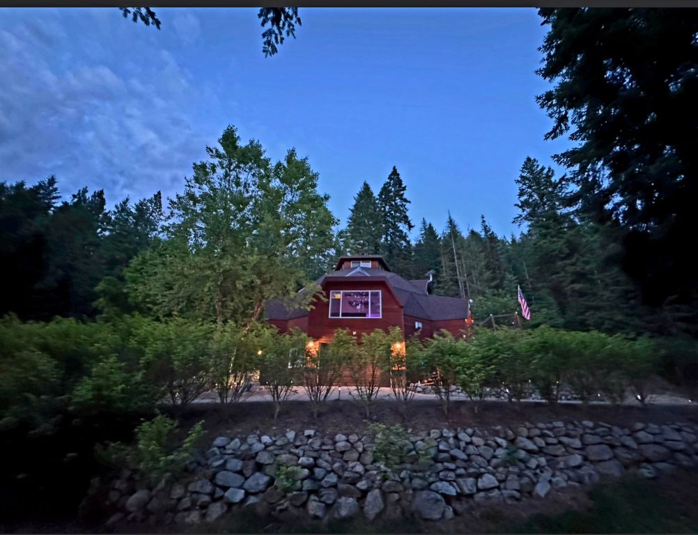 22292 N Leclerc Rd, Cusick, WA 99119 photo 2