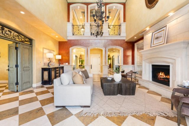 1210 Arden Hills Ln, Sacramento, CA 95864