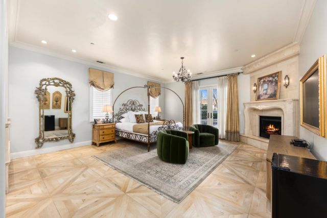 1210 Arden Hills Ln, Sacramento, CA 95864