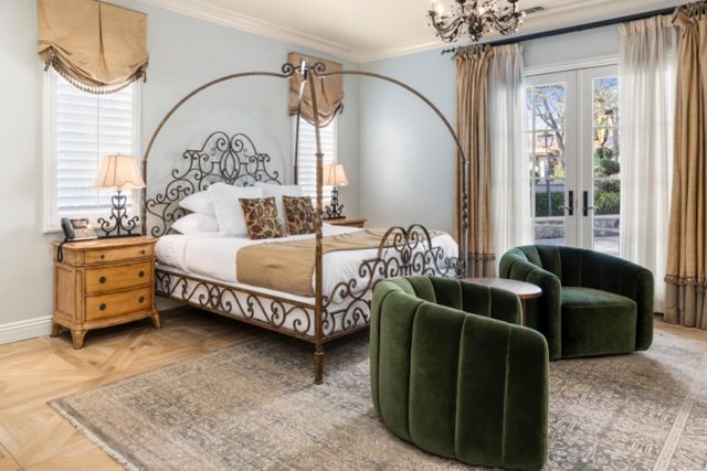 1210 Arden Hills Ln, Sacramento, CA 95864