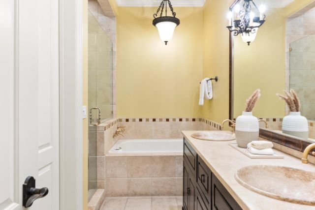 1210 Arden Hills Ln, Sacramento, CA 95864