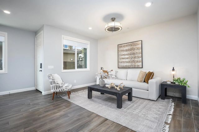 2025 Campo Verde Ct, Escondido, CA 92026