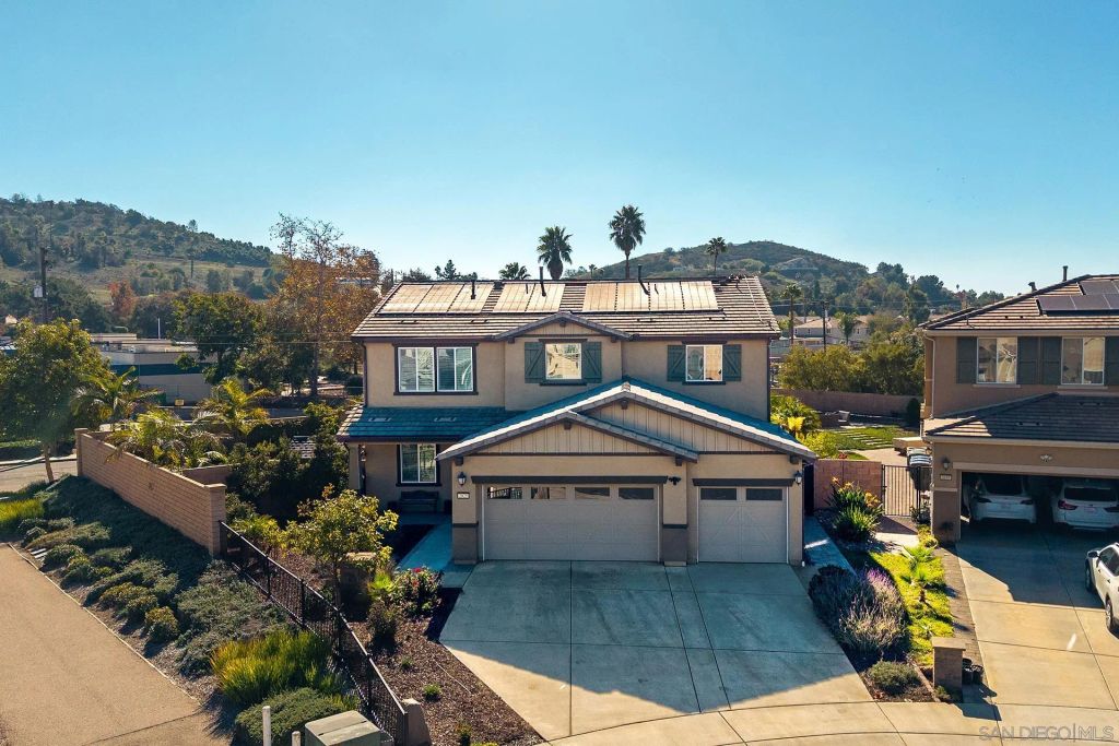 2025 Campo Verde Ct, Escondido, CA 92026