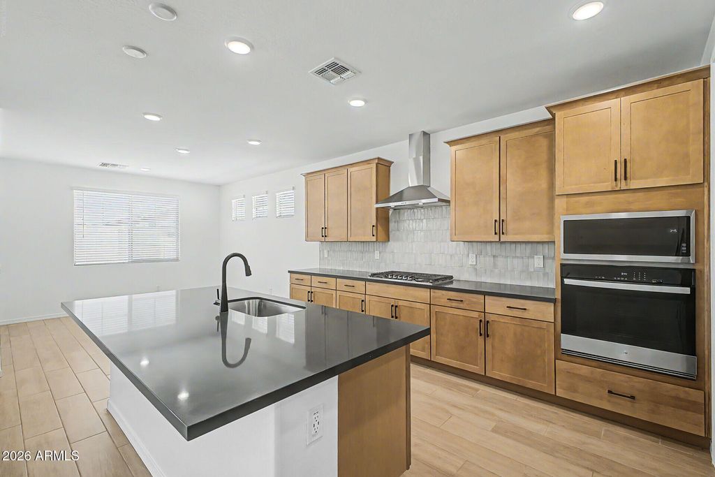 18374 W Papago Street, Goodyear, AZ 85338 — photo 4