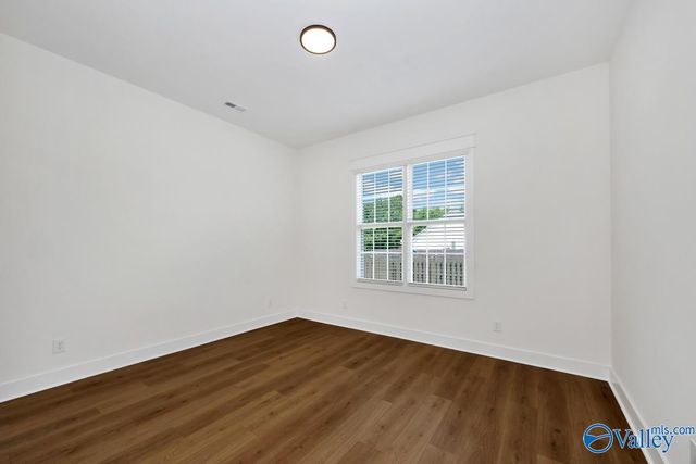 8322 Grayback Boulevard, Owens Cross Roads, AL 35763