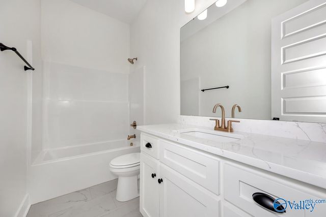 8322 Grayback Boulevard, Owens Cross Roads, AL 35763