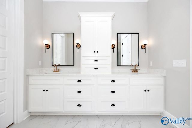 8322 Grayback Boulevard, Owens Cross Roads, AL 35763