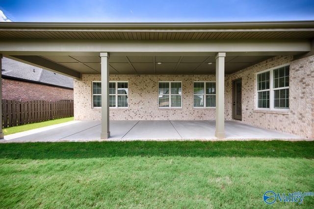 8322 Grayback Boulevard, Owens Cross Roads, AL 35763