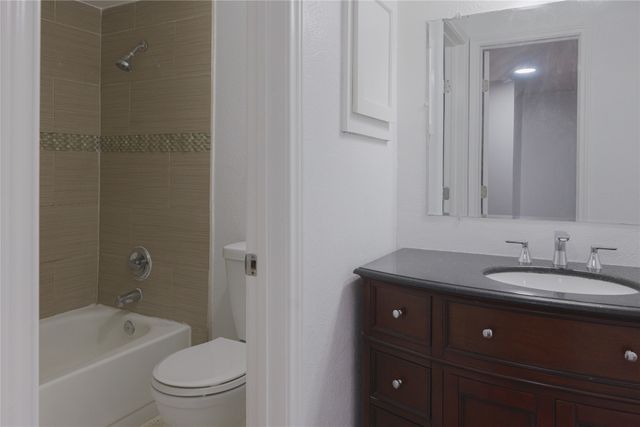 8109 Skillman Street 1025, Dallas, TX 75231