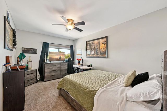 802 Bonita Dr, Vista, CA 92083