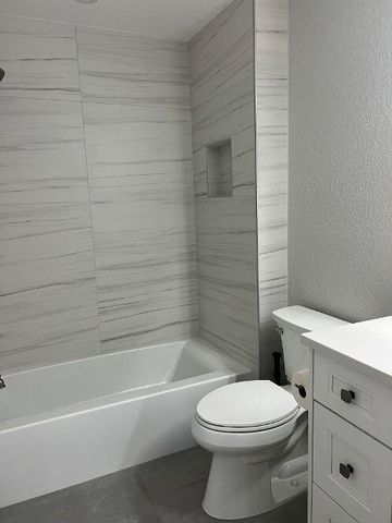 3470 N Pinewalk Drive Drive N 217, Margate, FL 33063