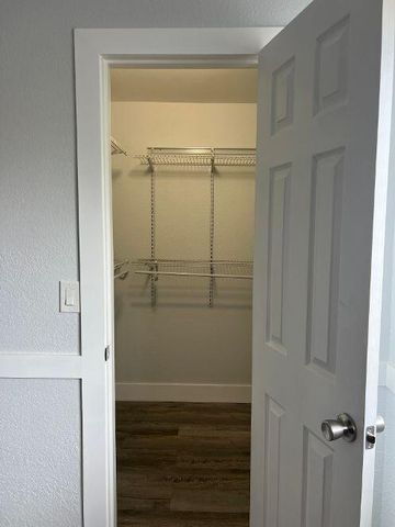 3470 N Pinewalk Drive Drive N 217, Margate, FL 33063