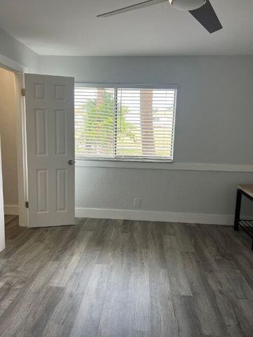 3470 N Pinewalk Drive Drive N 217, Margate, FL 33063