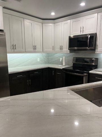 3470 N Pinewalk Drive Drive N 217, Margate, FL 33063