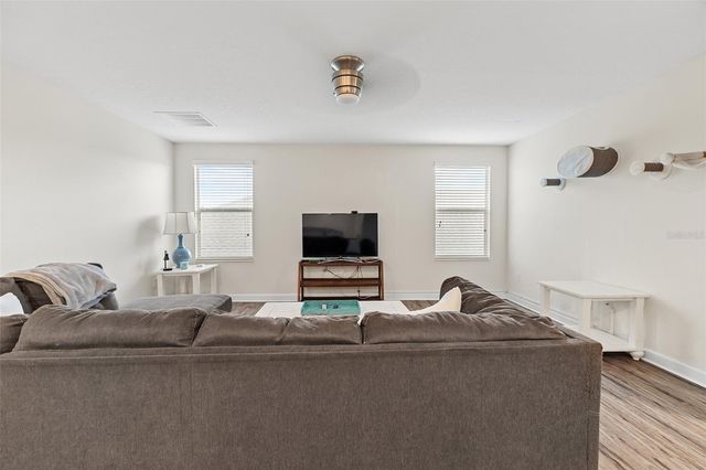 3117 DARK SKY DR, St Cloud, FL 34773