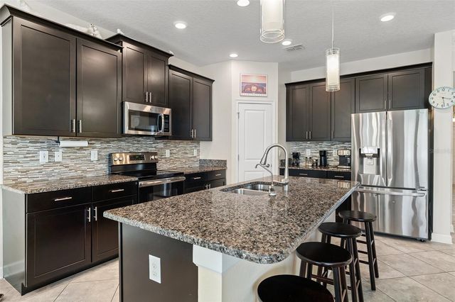 3117 DARK SKY DR, St Cloud, FL 34773