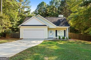 76 Park View Drive, Grantville, GA 30220