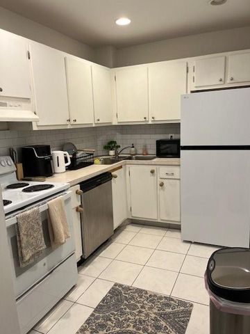 1950 N Andrews Avenue 210d, Wilton Manors, FL 33311