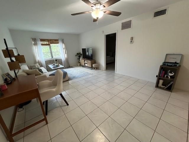 1950 N Andrews Avenue 210d, Wilton Manors, FL 33311
