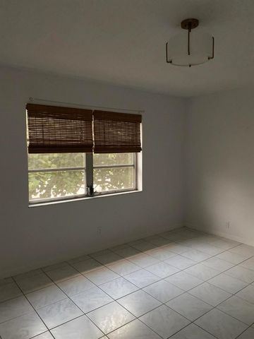 1950 N Andrews Avenue 210d, Wilton Manors, FL 33311