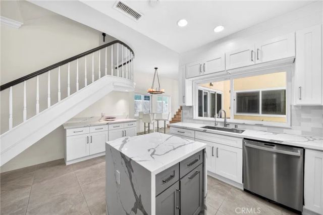 816 Delaware Street, Huntington Beach, CA 92648