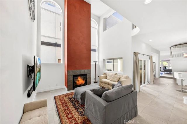 816 Delaware Street, Huntington Beach, CA 92648