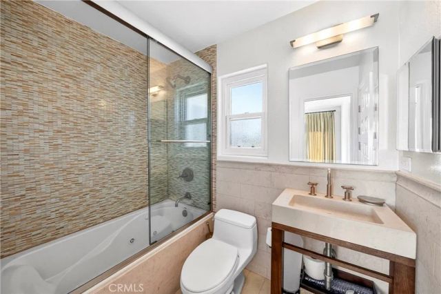 816 Delaware Street, Huntington Beach, CA 92648