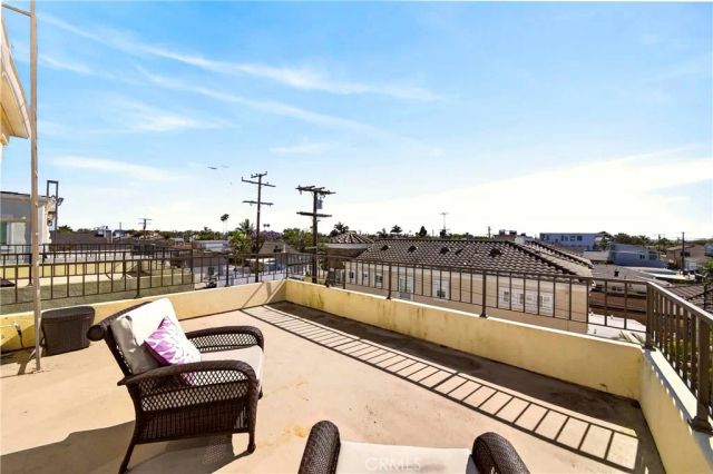 816 Delaware Street, Huntington Beach, CA 92648