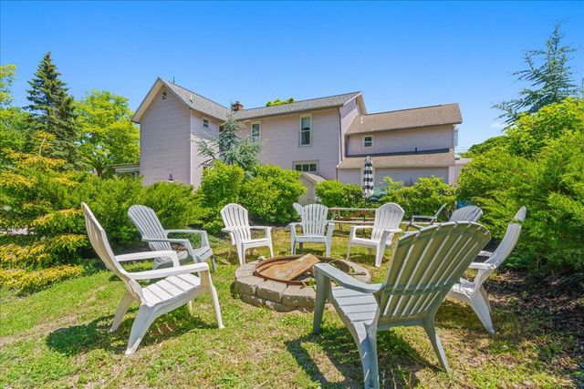 461 Fifth Street, Manistee, MI 49660