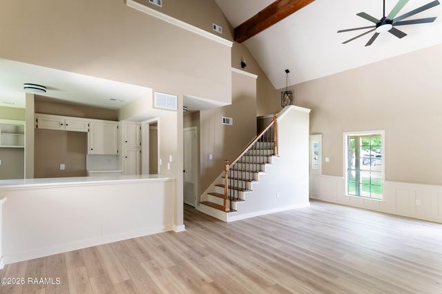 115 Briar Green Drive, Youngsville, LA 70592