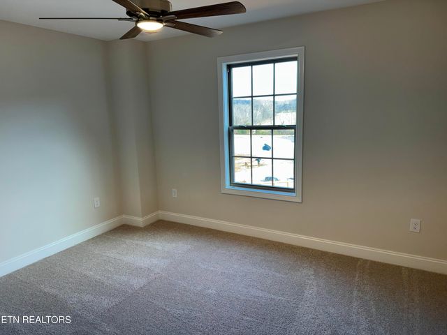 2135 Lantern Park Lane, Knoxville, TN 37932