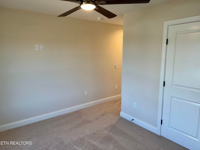 2135 Lantern Park Lane, Knoxville, TN 37932