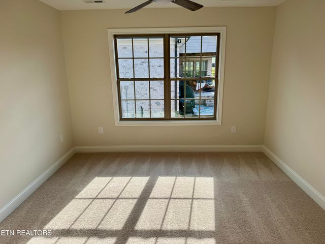 2135 Lantern Park Lane, Knoxville, TN 37932