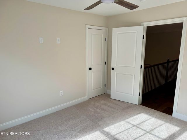 2135 Lantern Park Lane, Knoxville, TN 37932