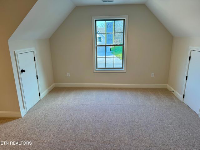 2135 Lantern Park Lane, Knoxville, TN 37932