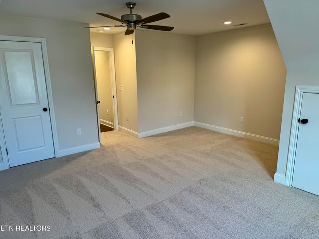 2135 Lantern Park Lane, Knoxville, TN 37932