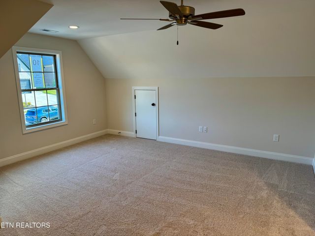 2135 Lantern Park Lane, Knoxville, TN 37932