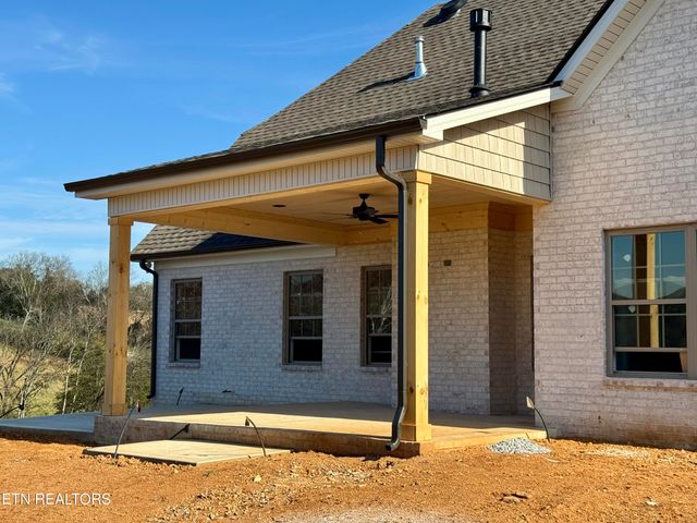 2135 Lantern Park Lane, Knoxville, TN 37932