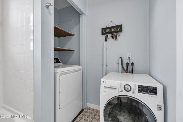 77 Barker Avenue, Shrewsbury Twp, NJ 07724