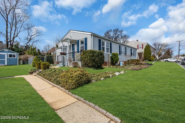 77 Barker Avenue, Shrewsbury Twp, NJ 07724