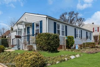 77 Barker Avenue, Shrewsbury Twp, NJ 07724