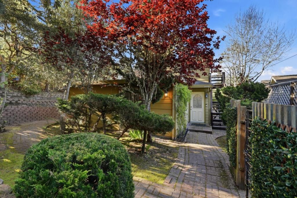 Image 5 of property listing at 24776 Cabrillo Street, Carmel, CA 93923