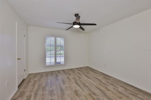 284 115TH AVENUE N 3, St Petersburg, FL 33716