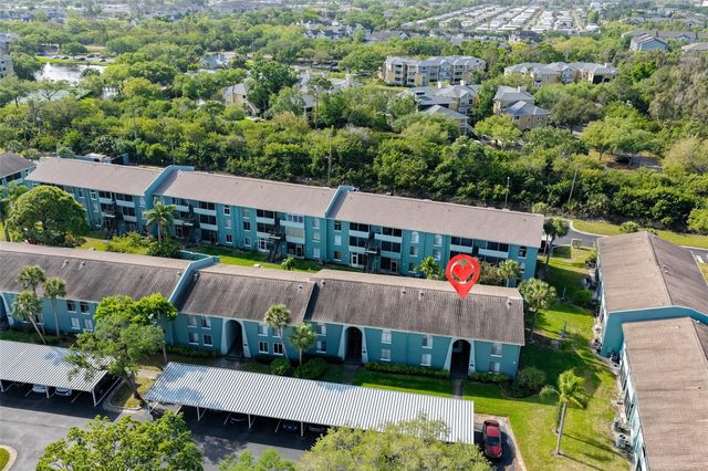 284 115TH AVENUE N 3, St Petersburg, FL 33716