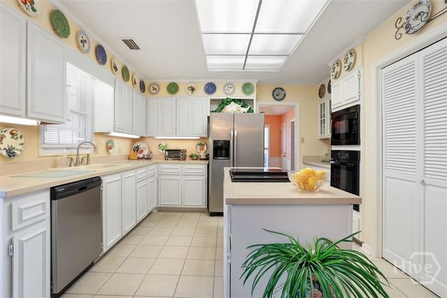 401 Jackson Woods Boulevard, Savannah, GA 31405