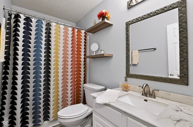 7329 Summer Lea Court, Indianapolis, IN 46217
